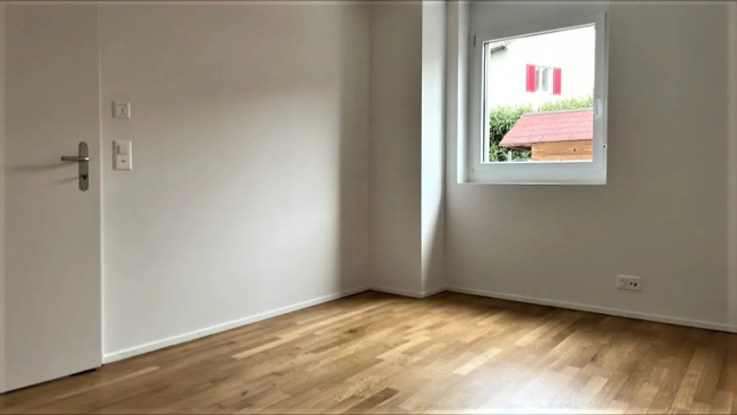 Apartment for rent - Photo 5 of 6