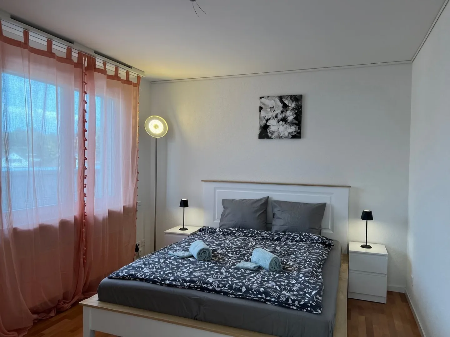 🏡 Premium Furnished 2.5-Room Apartment | Neugutstrasse 12, 8304 Wallisellen | 5th Floor - Photo 5 of 13