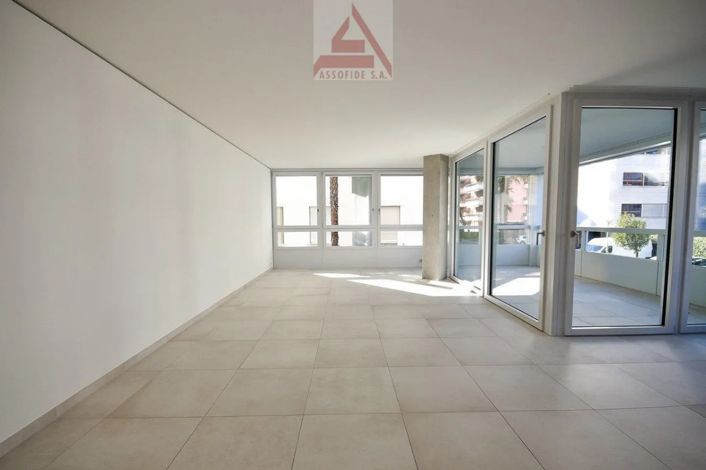 Top location! 3.5-room apartment - Photo 1 of 6