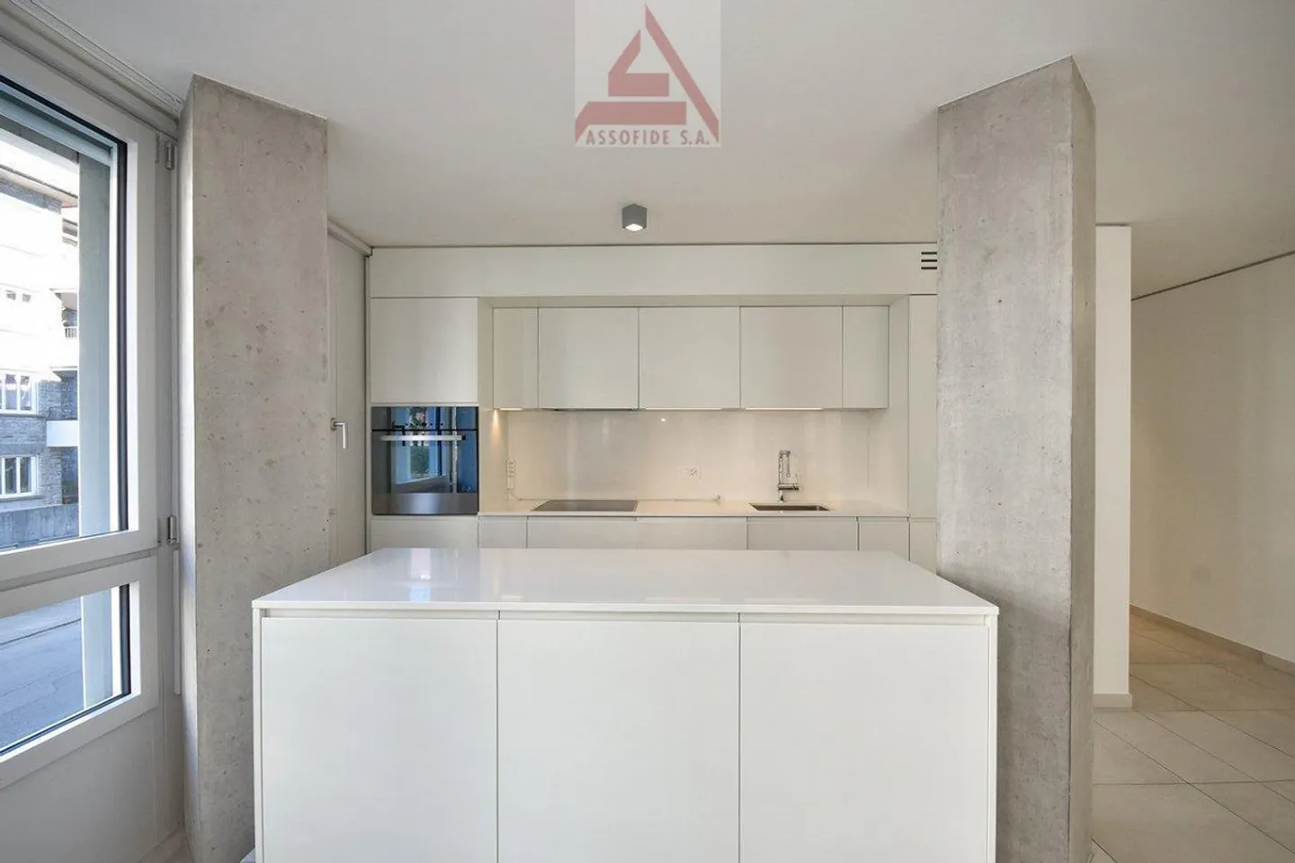 Top location! 3.5-room apartment - Photo 2 of 6