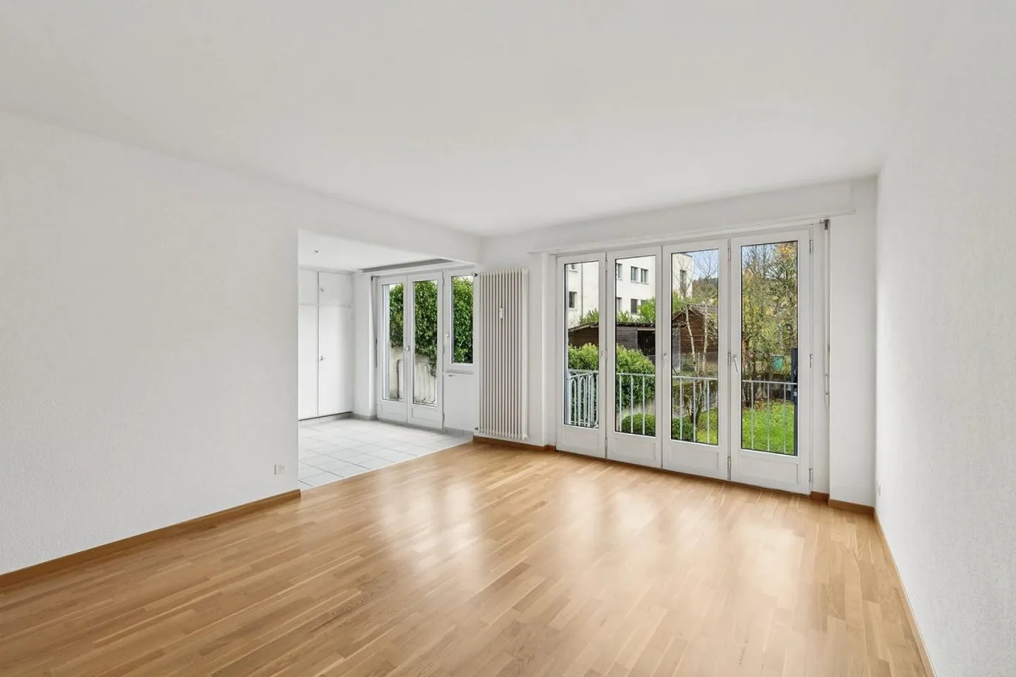 Appartement 3 pièces avec accès au jardin dans un emplacement central à Liestal - Photo 2 sur 12