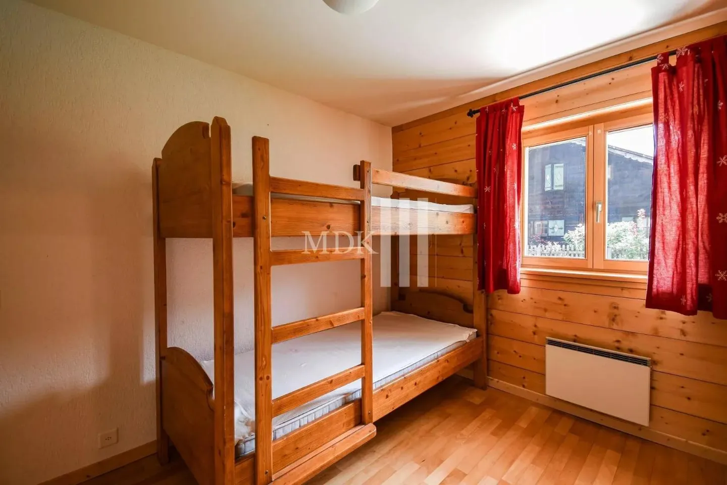 Chalet 9 rooms - Photo 11 of 13