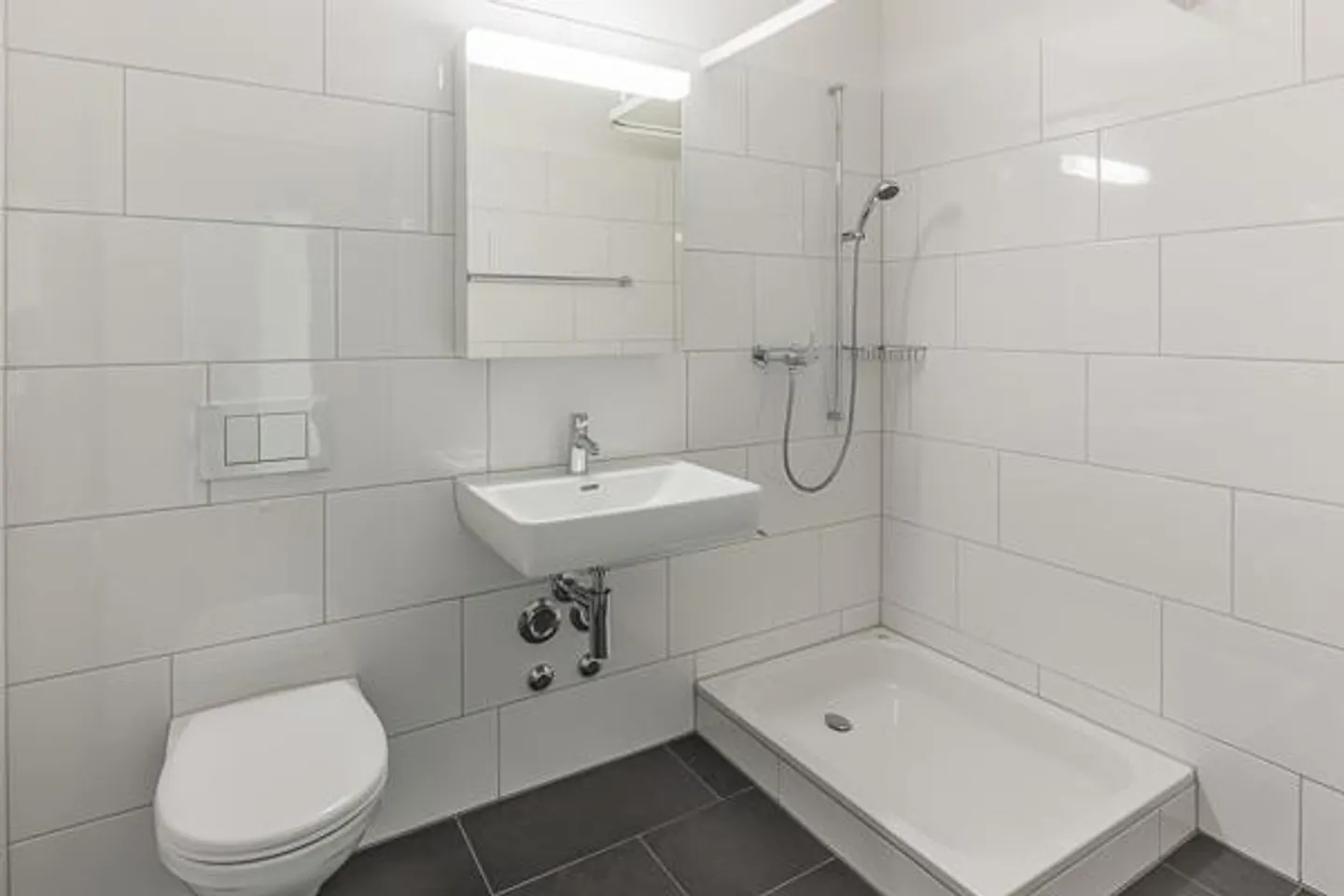 Balcone accogliente con vista sulla foresta! * AFFITTO SENZA DEPOSITO * - Foto 5 di 6