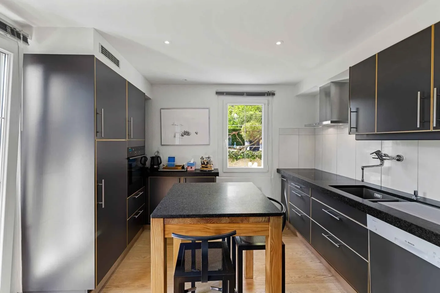 Opportunity: Villa with independent apartment - Photo 4 of 9