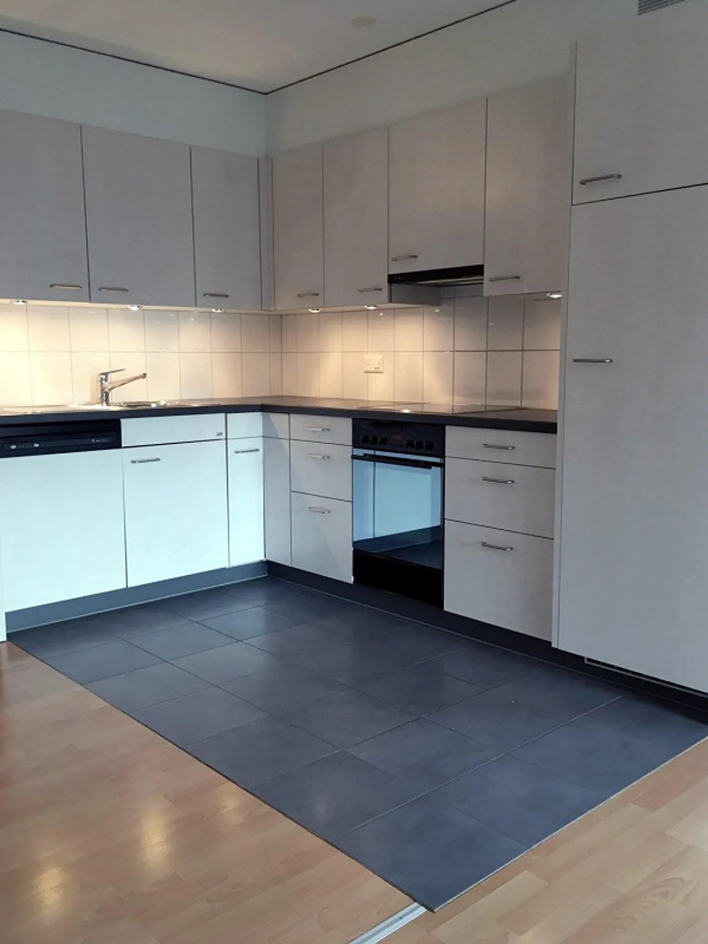Appartamento attraente di 3,5 stanze a Konolfingen - Foto 2 di 5