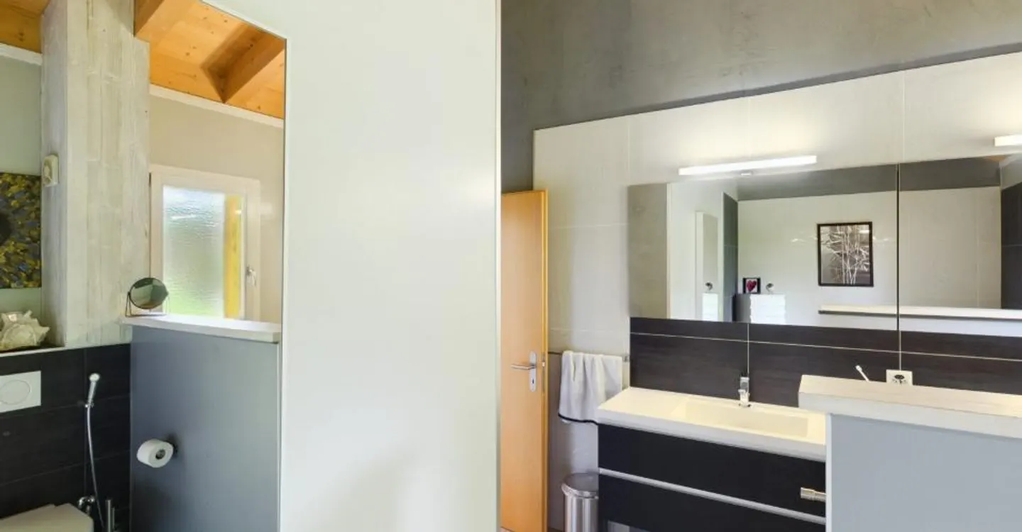 Contemporary Villa 5.5 rooms: Volume, Light and View - Photo 12 of 15