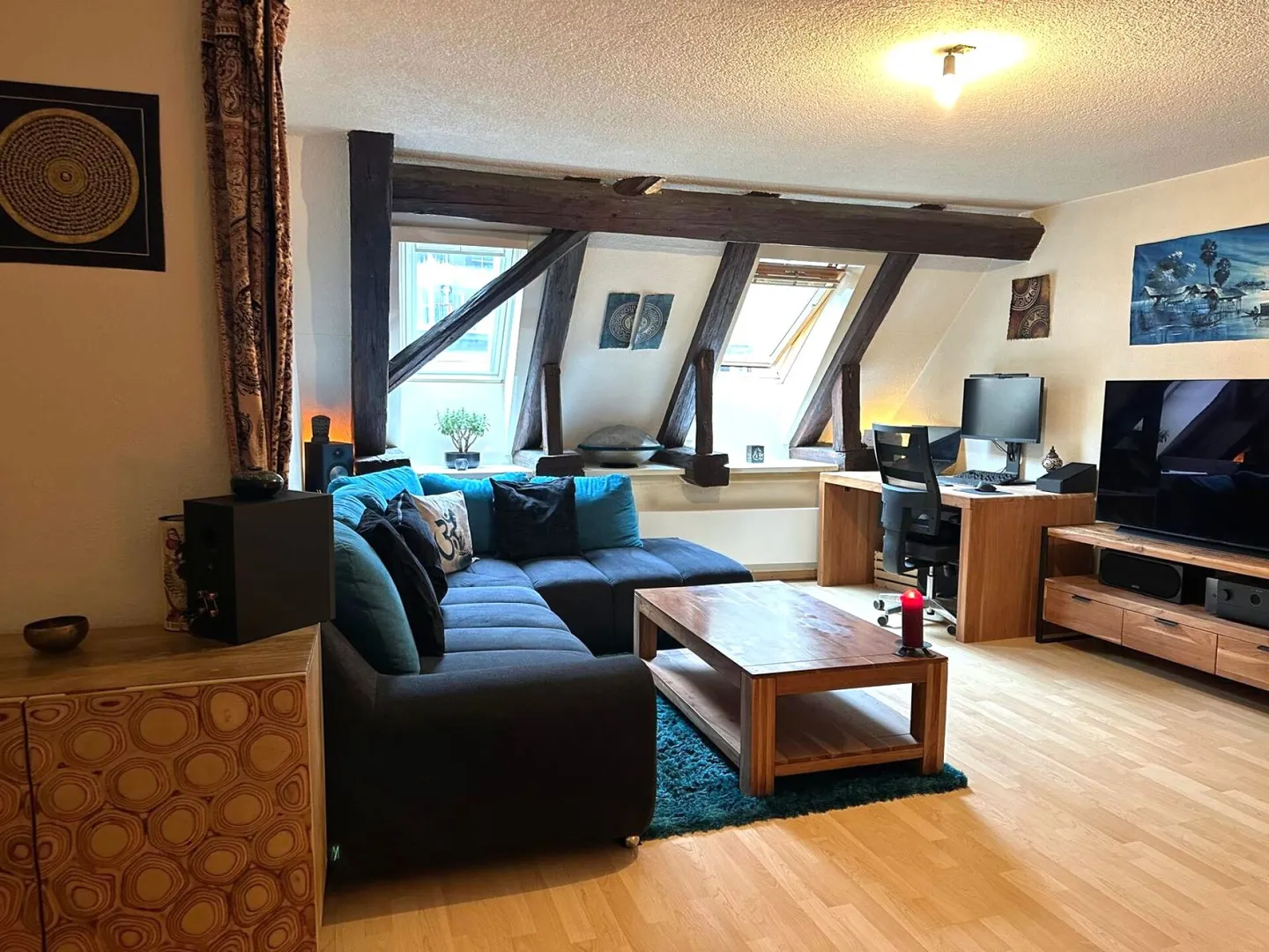 Multi-family house in the old town - Photo 2 of 12