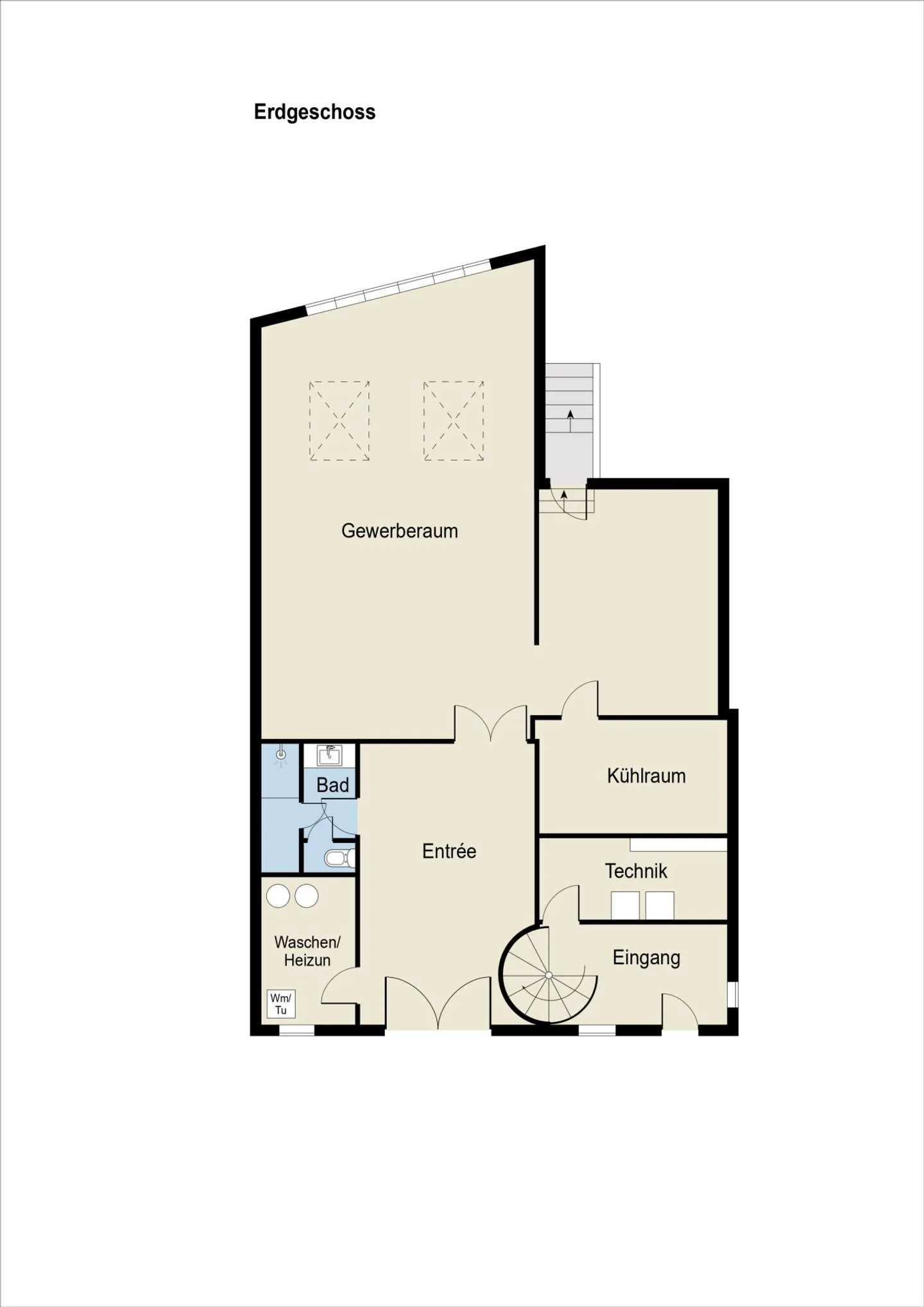 Multi-family house in the old town - Photo 11 of 12