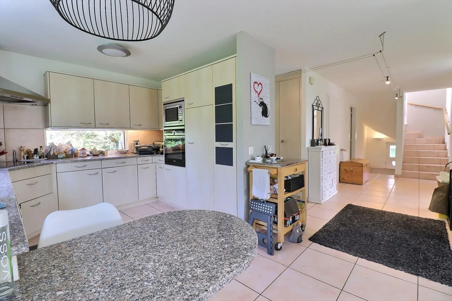 12 min. dall'uscita di Gland - Splendida villa indipendente con 6 stanze e giardino paesaggistico - Foto 5 di 13