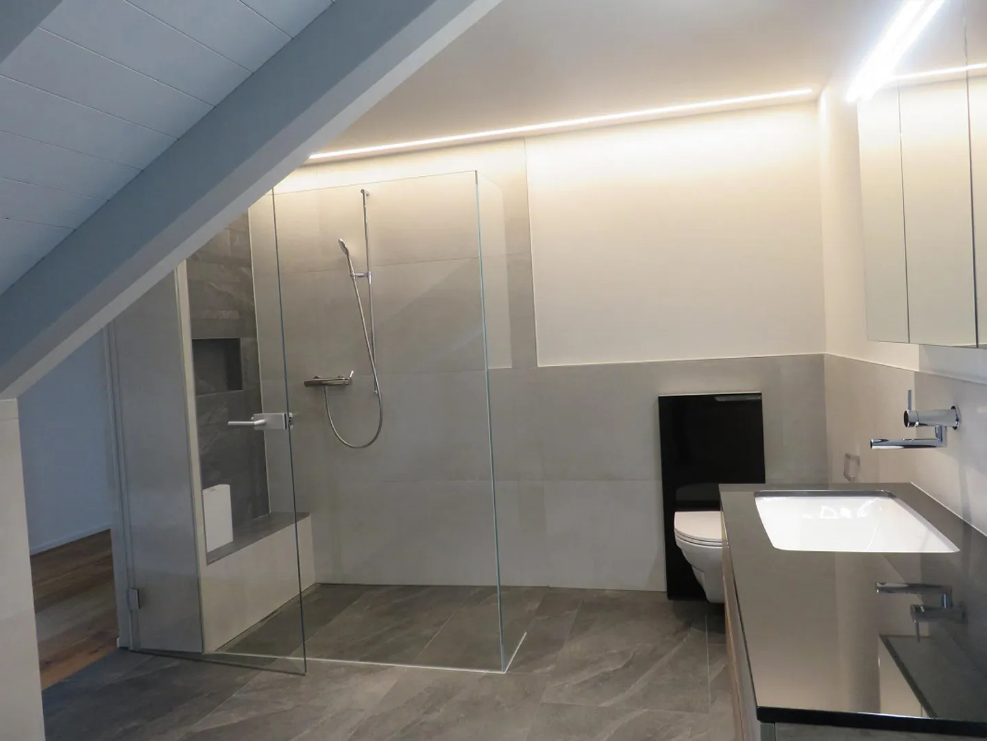 Appartamento mansardato di 5 1/2 stanze - Foto 8 di 17