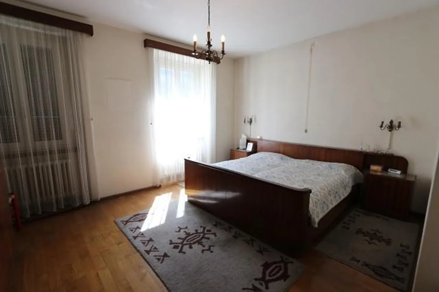 Casa bifamiliare con due appartamenti di 4 locali con grande giardino bello... - Foto 21 di 31