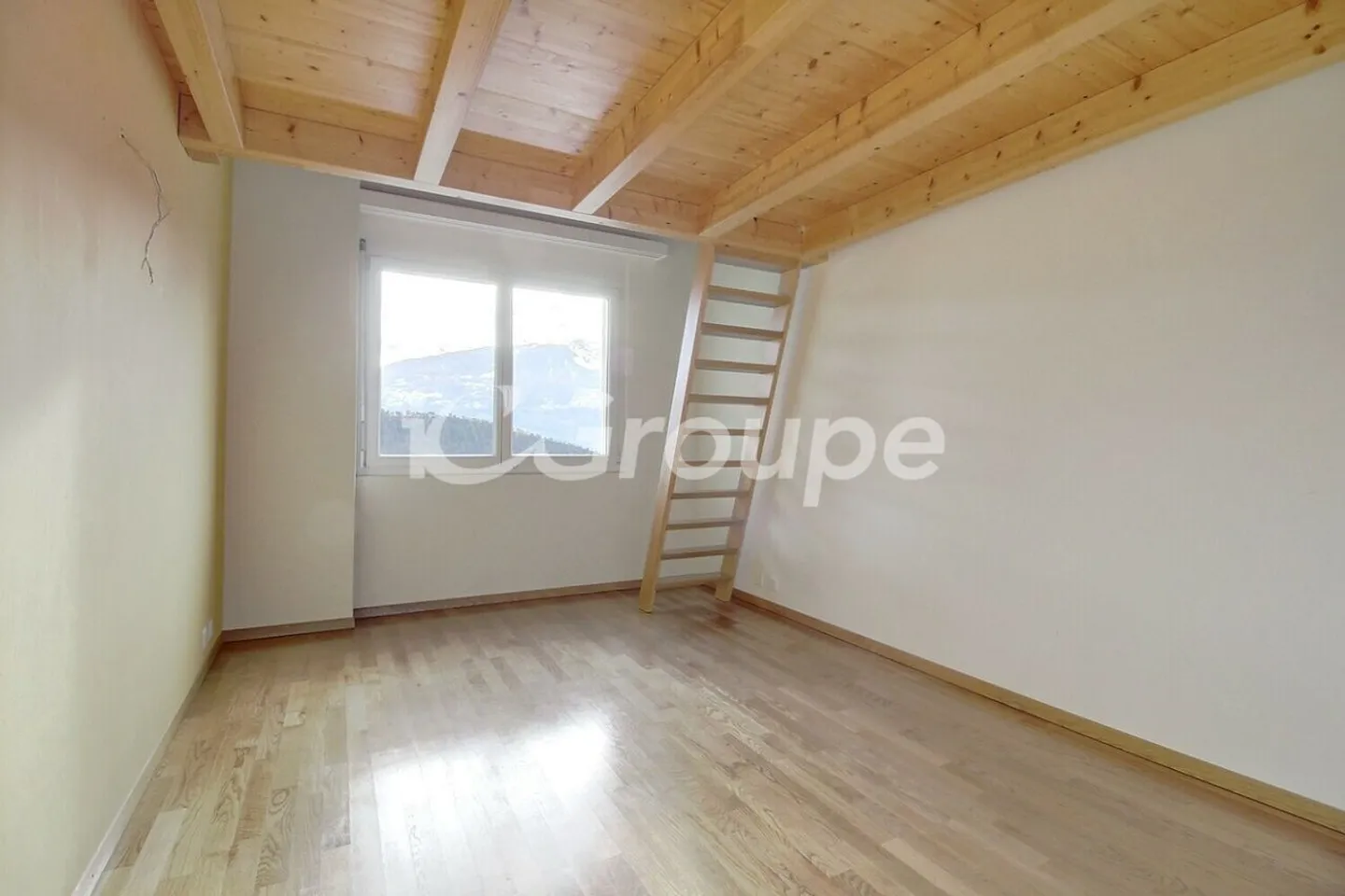 Schöne Penthouse-Wohnung mit 4,5 Zimmern zur Miete in Chandolin-Savièse - Foto 8 von 20