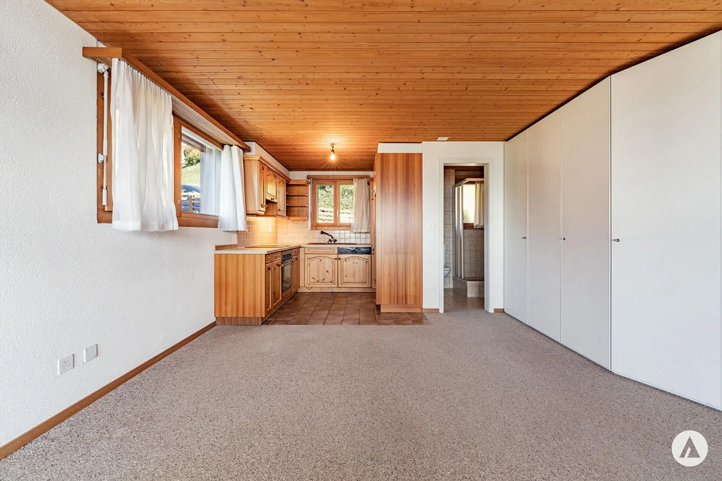 Holiday apartment above the lake with a great view - Photo 6 of 13