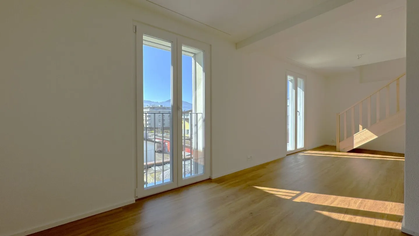 Modern Duplex Apartment with Stunning View in Rapperswil for Rent - Photo 8 of 13
