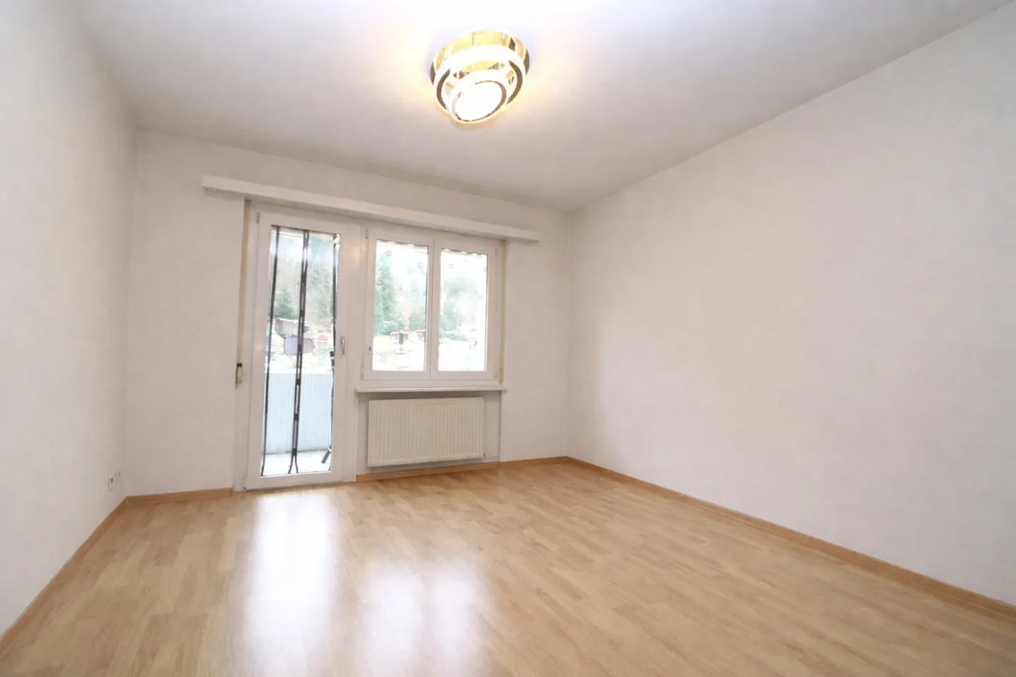 Charmante Wohnung mit Balkon - Foto 4 von 6