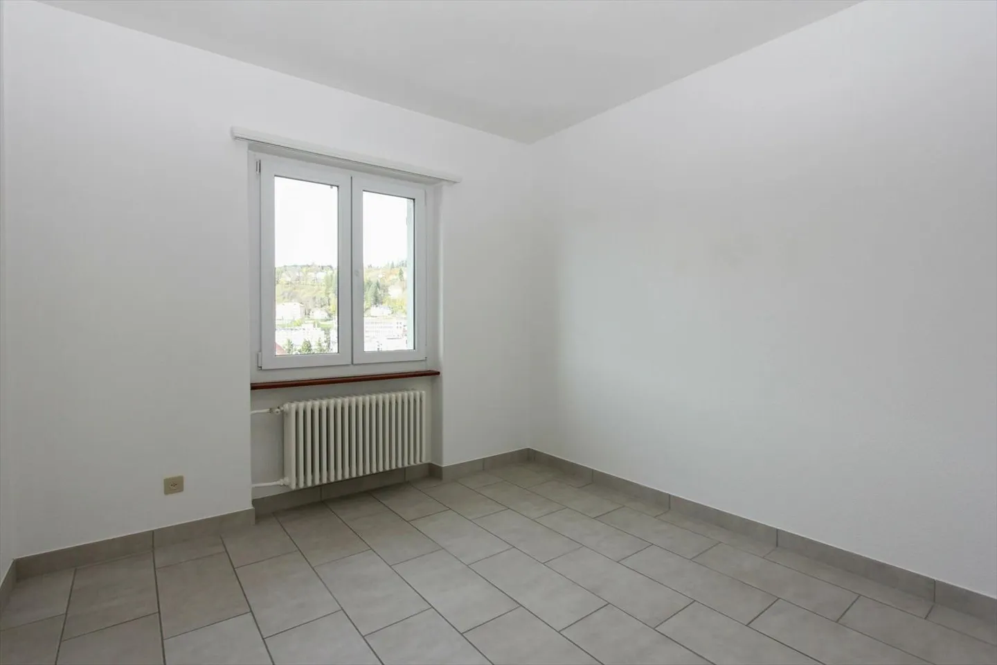 Brightly renovated 3.5-room investment apartment - Photo 5 of 13