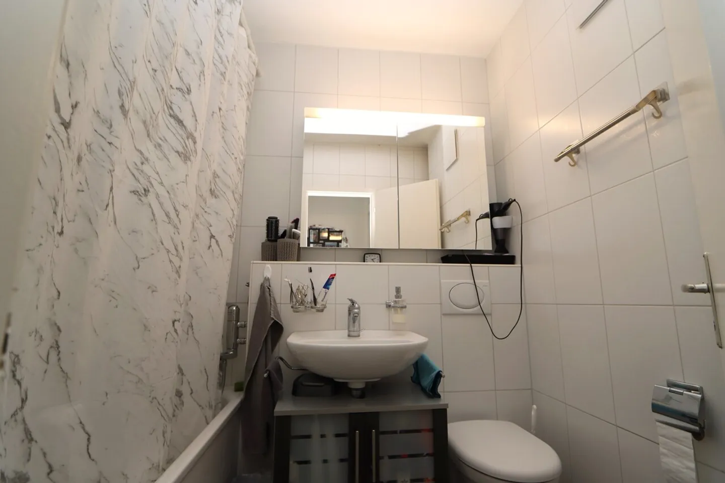 Charmante Wohnung mit Balkon - Foto 3 von 6