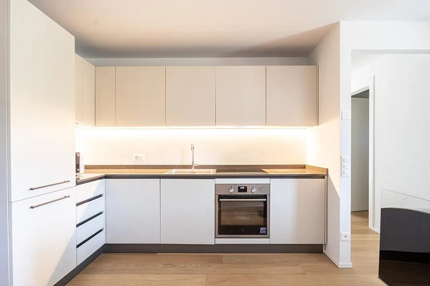 ELEGANT 3.5 ROOMS IN VACALLO - Photo 4 of 11