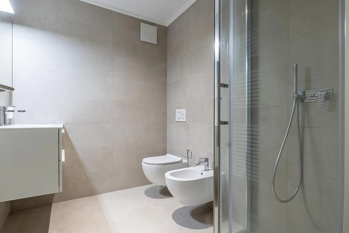 ELEGANT 3.5 ROOMS IN VACALLO - Photo 11 of 11