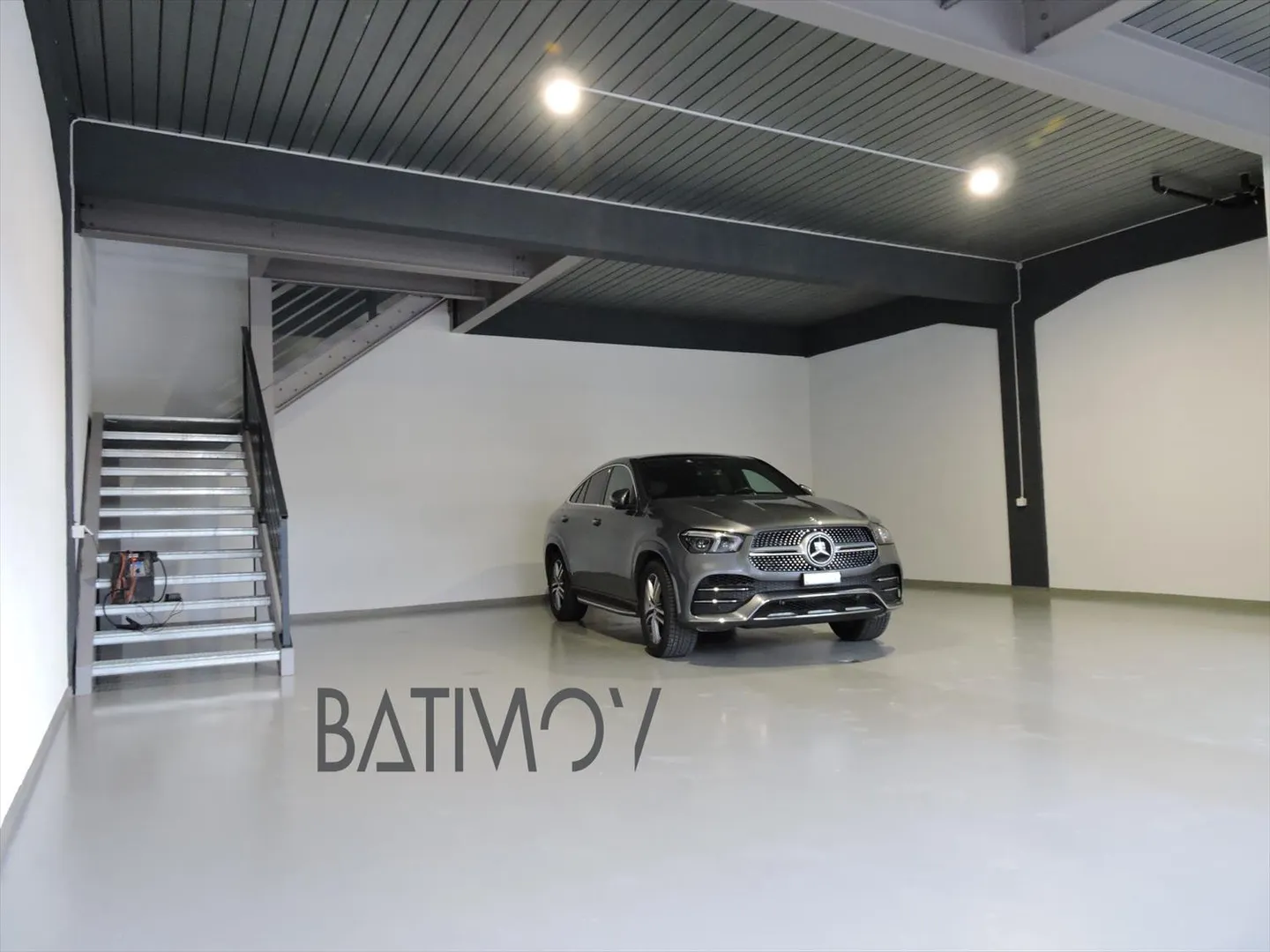 Commerce - Photo 2 of 3