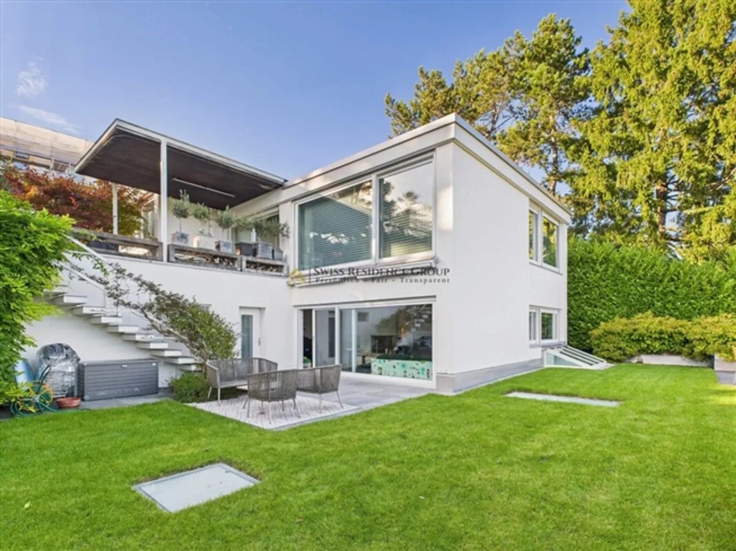 High-quality expansion standard with a dream garden in a south-facing location - Photo 4 of 20