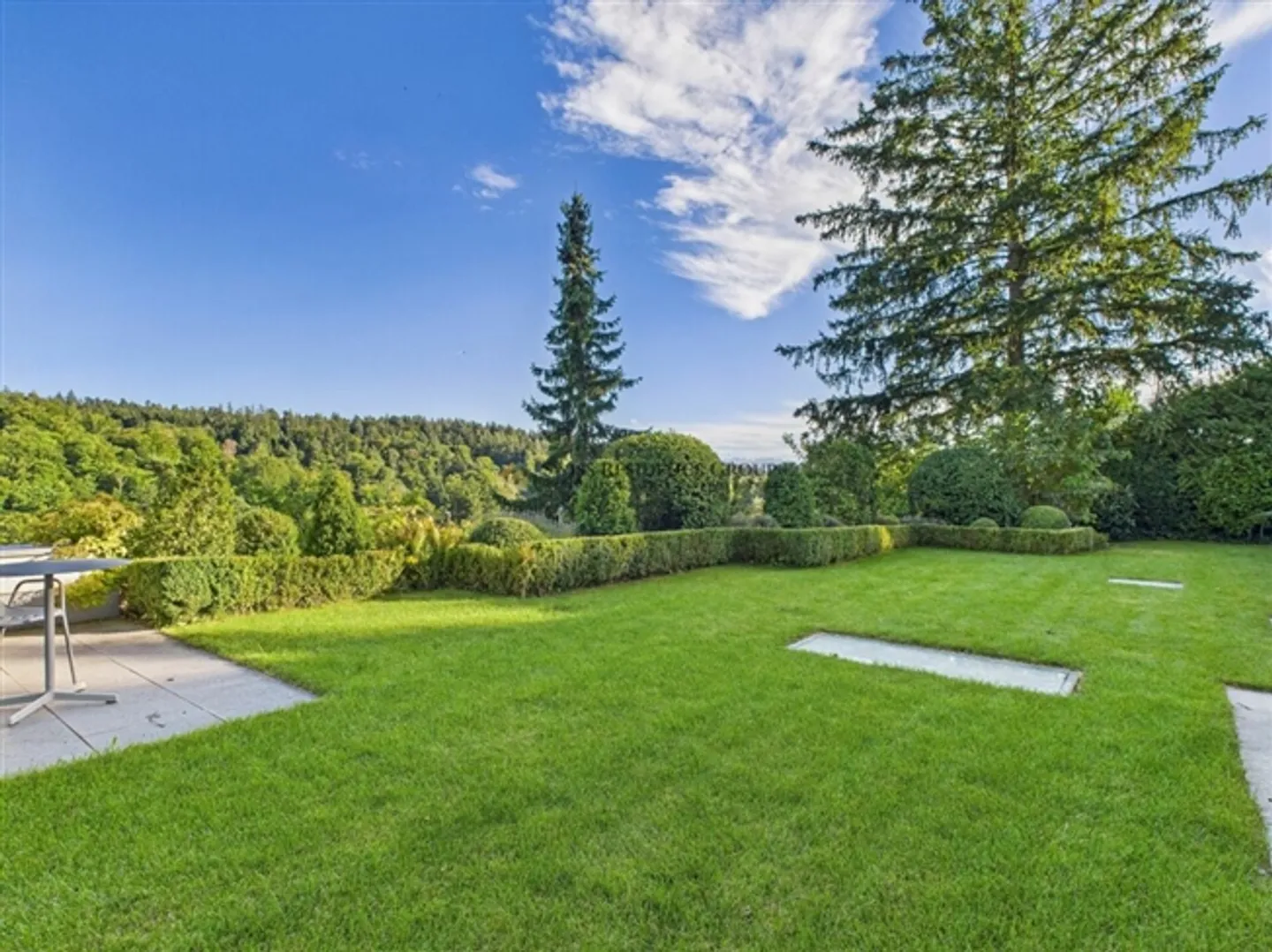 High-quality expansion standard with a dream garden in a south-facing location - Photo 5 of 20