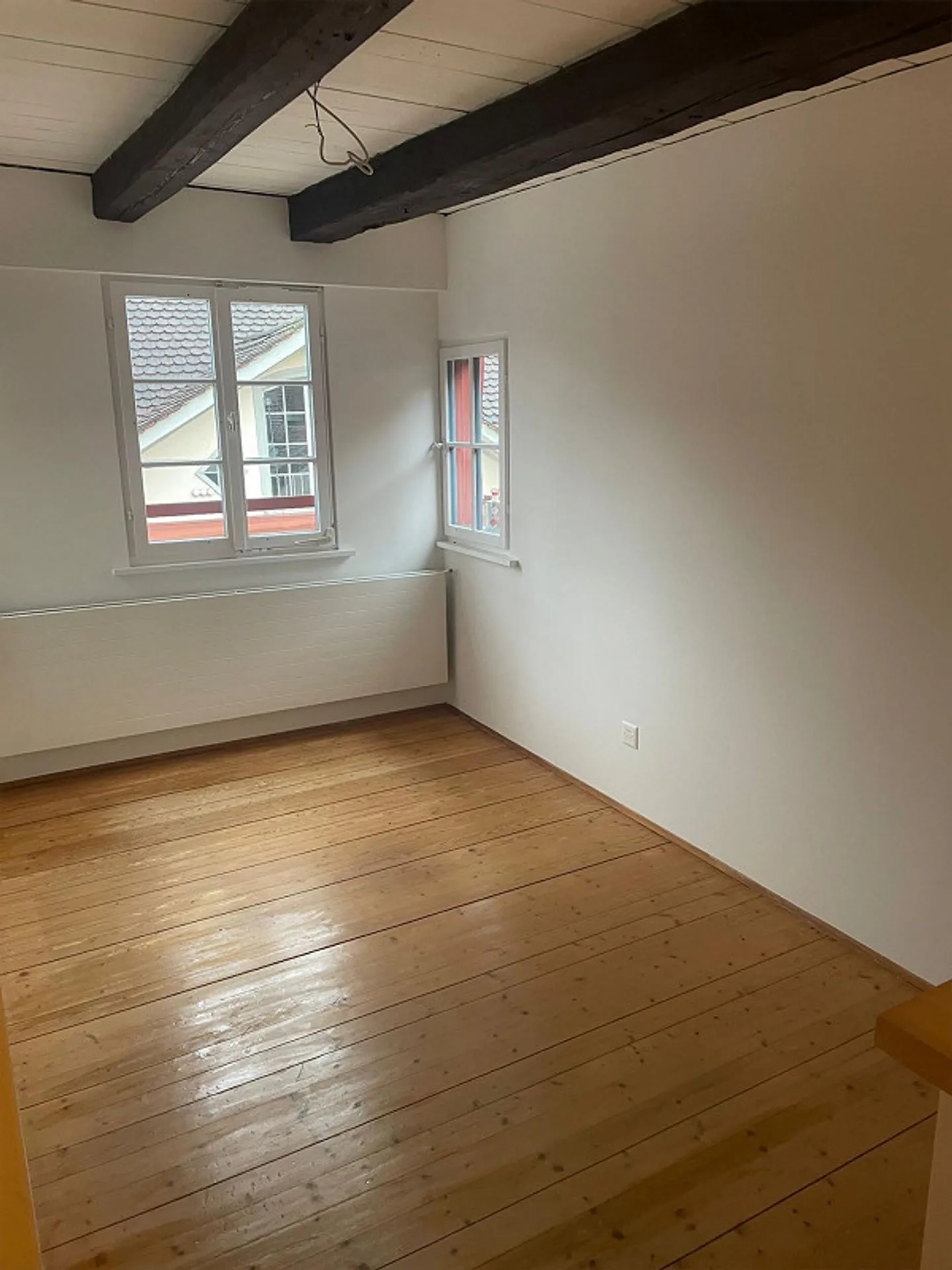 Cool penthouse apartment, close to the city center and with a lot of charm - Photo 7 of 8