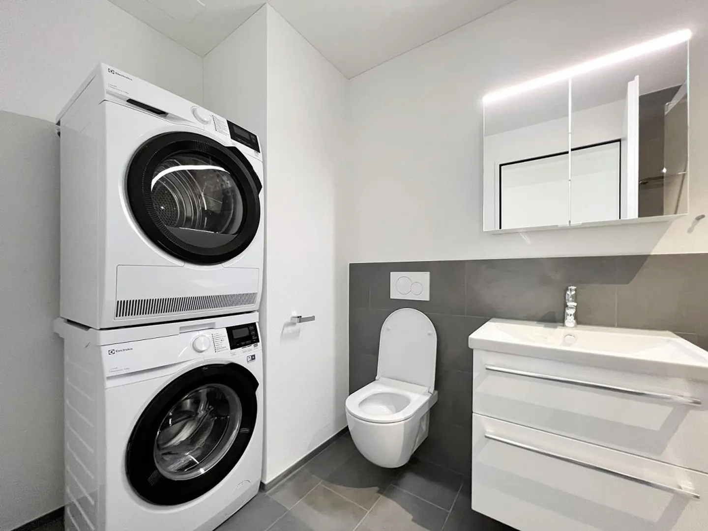 Il tuo nuovo spazio abitativo - ottimo appartamento con terrazza - Foto 5 di 8