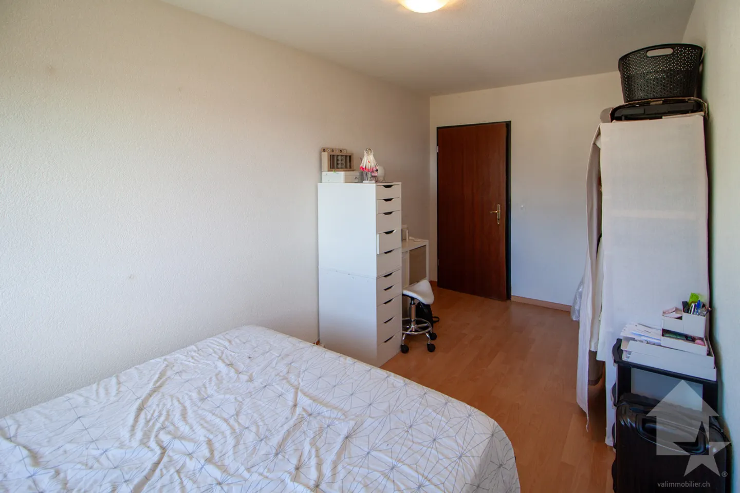 Stunning 3.5-room apartment on the top floor - Photo 12 of 18