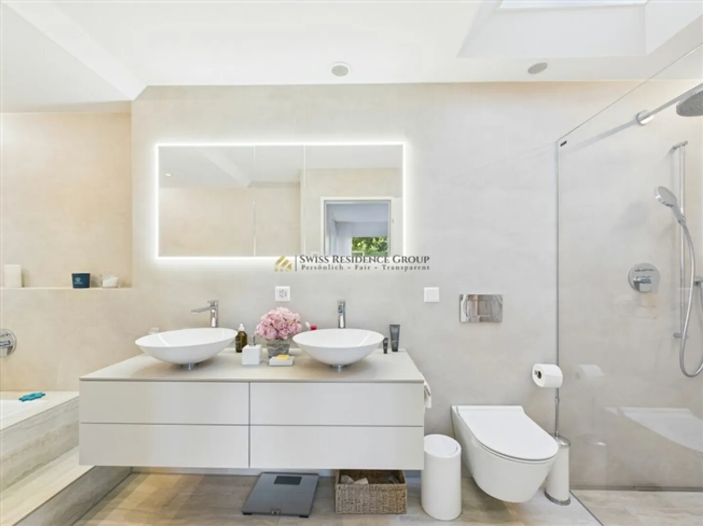 High-quality expansion standard with a dream garden in a south-facing location - Photo 8 of 20