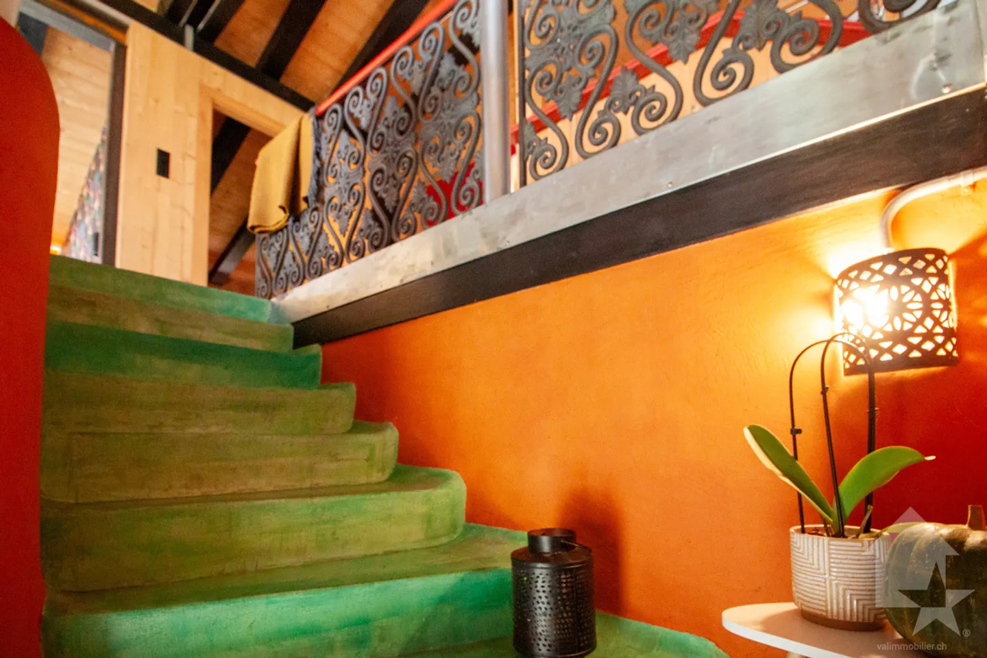 Atypical chalet of 140 m2 on a plot of 19,881 m2 - Photo 21 of 51