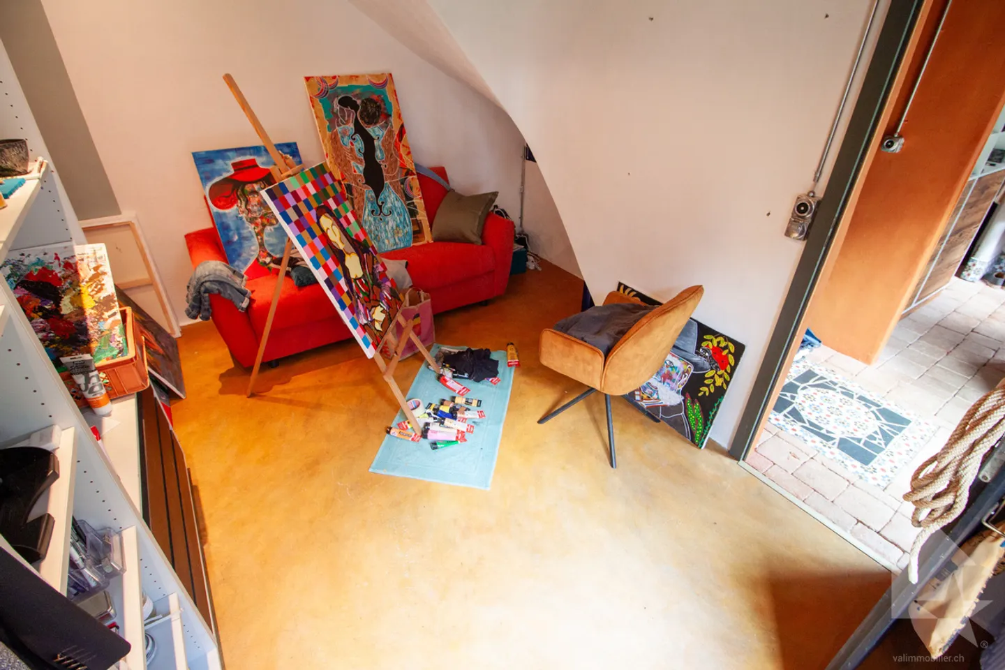 Atypical chalet of 140 m2 on a plot of 19,881 m2 - Photo 22 of 51