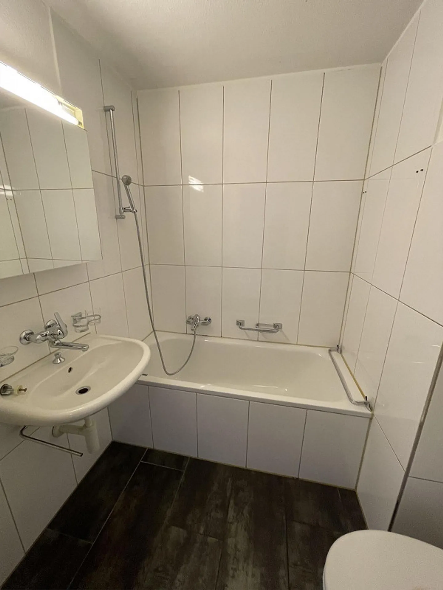 Appartamento cittadino ben tenuto con collegamenti ideali a Oerlikon - Foto 5 di 6