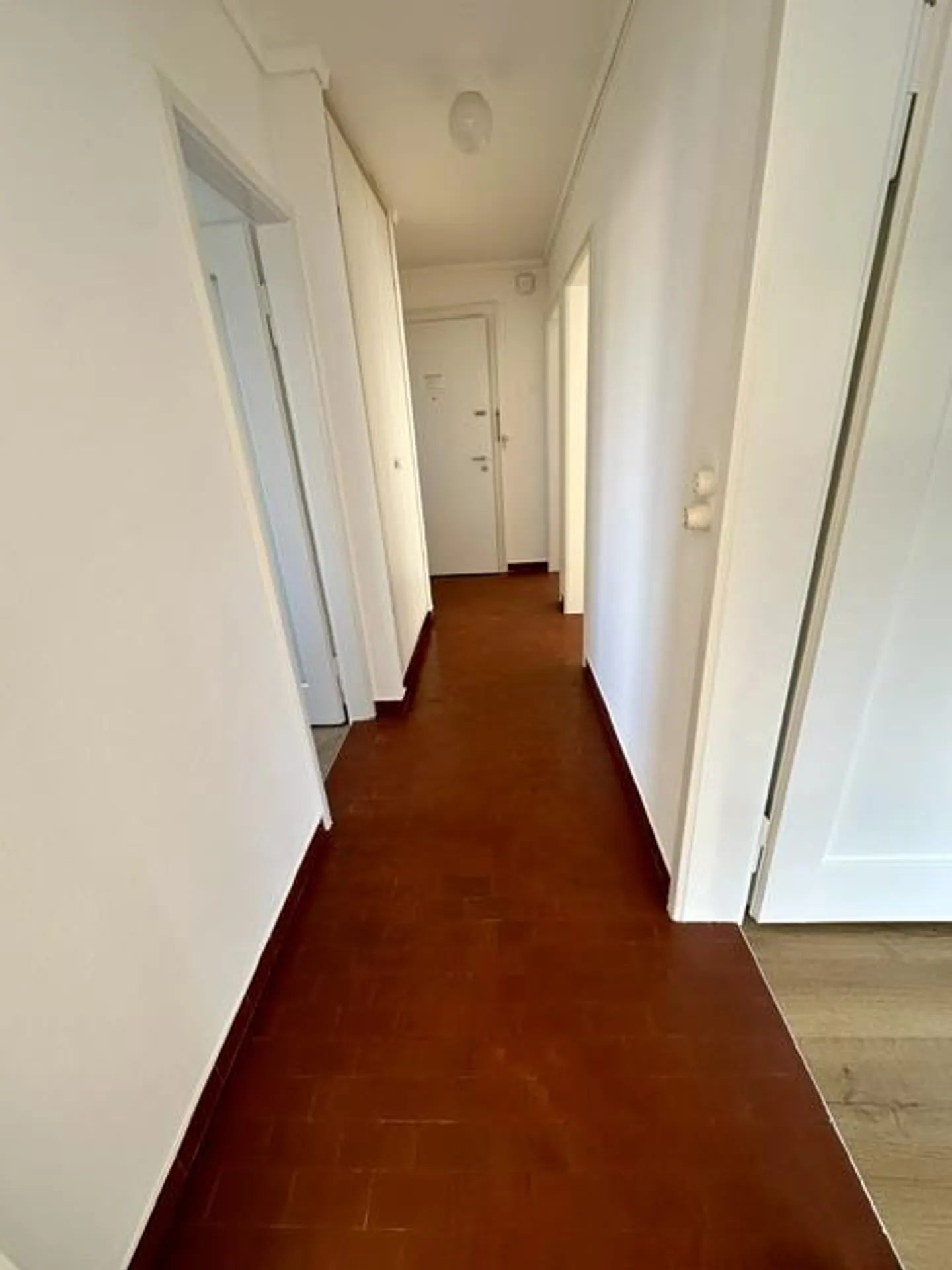 Appartement dans un emplacement urbain oriental - Photo 7 sur 9