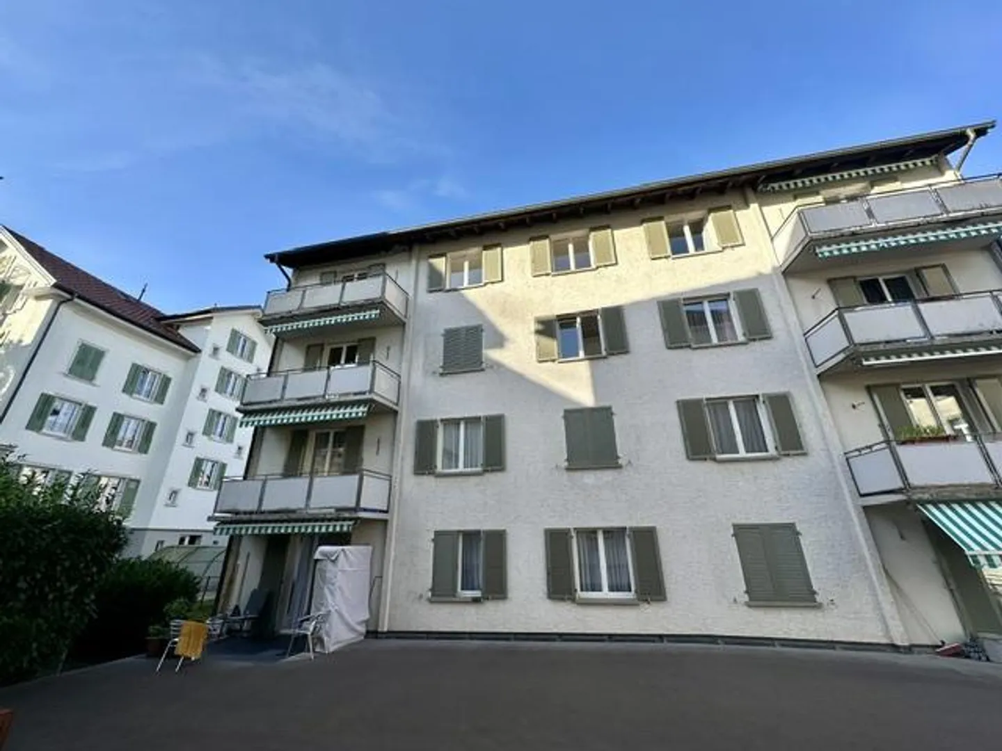 Appartement dans un emplacement urbain oriental - Photo 8 sur 9
