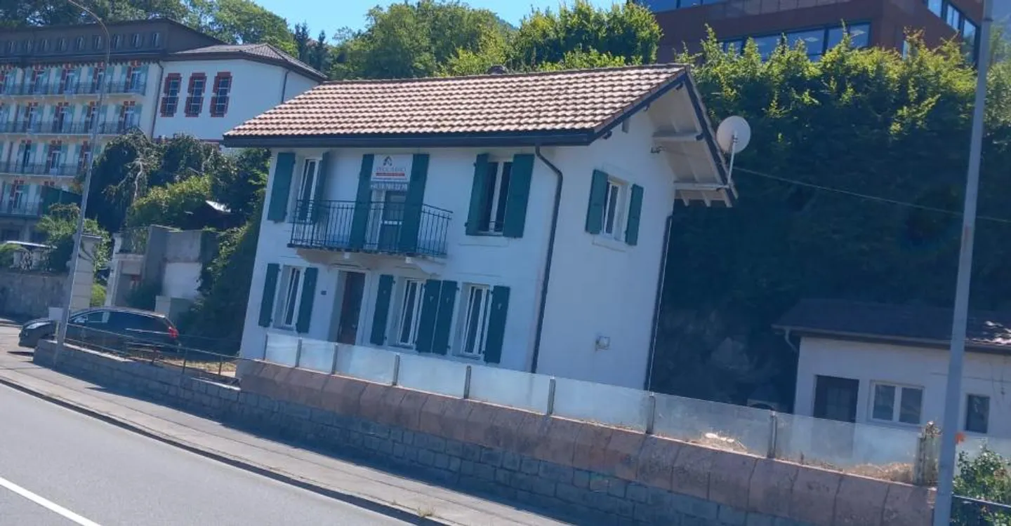 Haus mit Seeblick - Foto 1 von 11