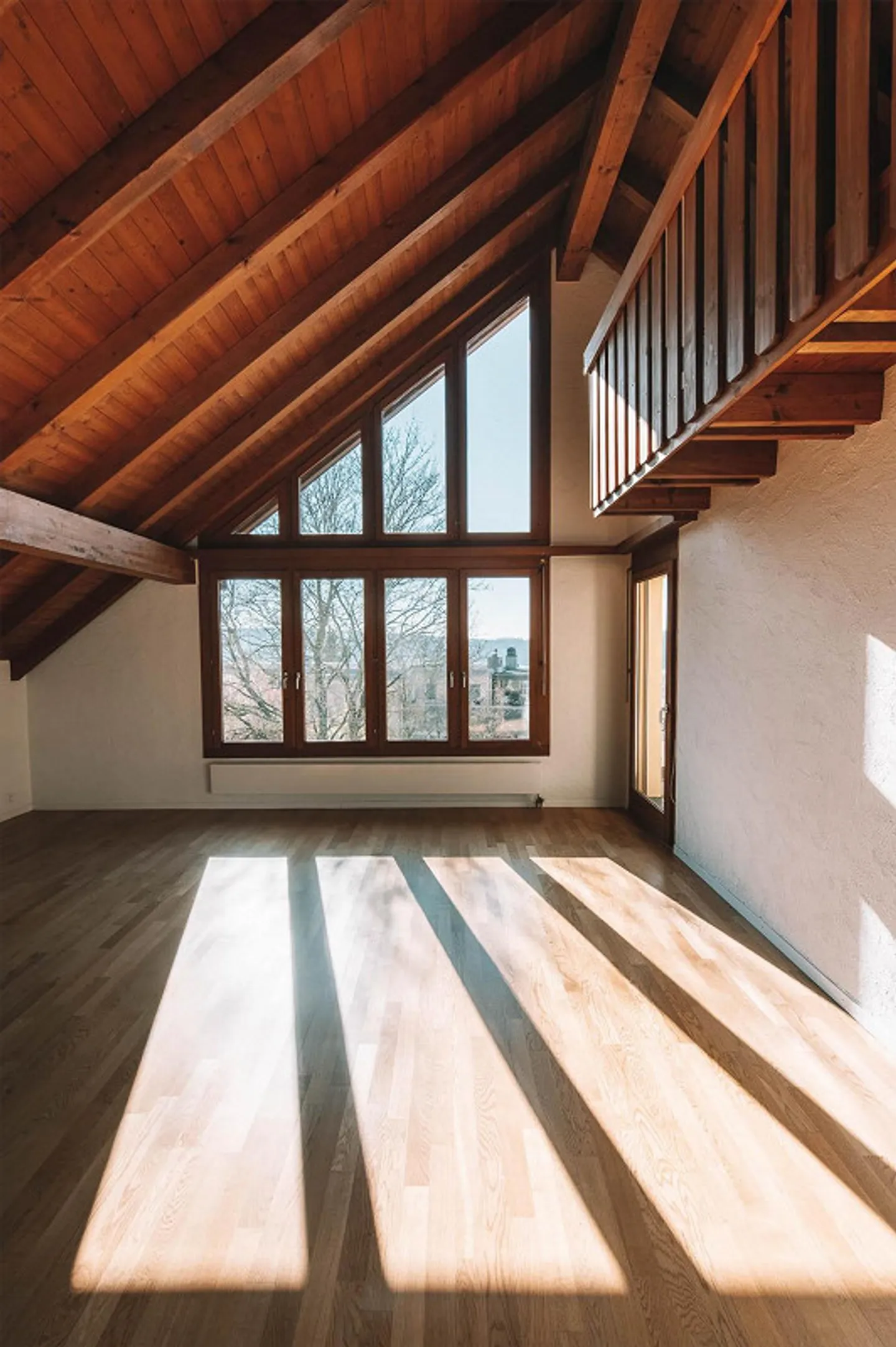 Appartement 5.5 pièces dans le quartier populaire de Herblinger - Photo 2 sur 9