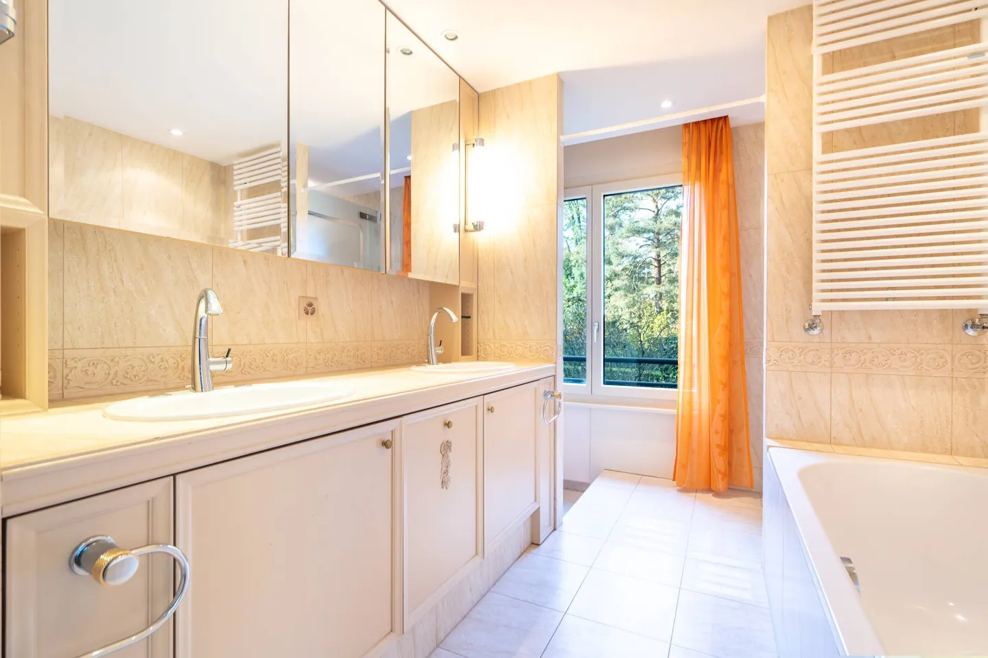 Magnifico appartamento di 3,5 stanze a pochi passi dal lago - Foto 6 di 13