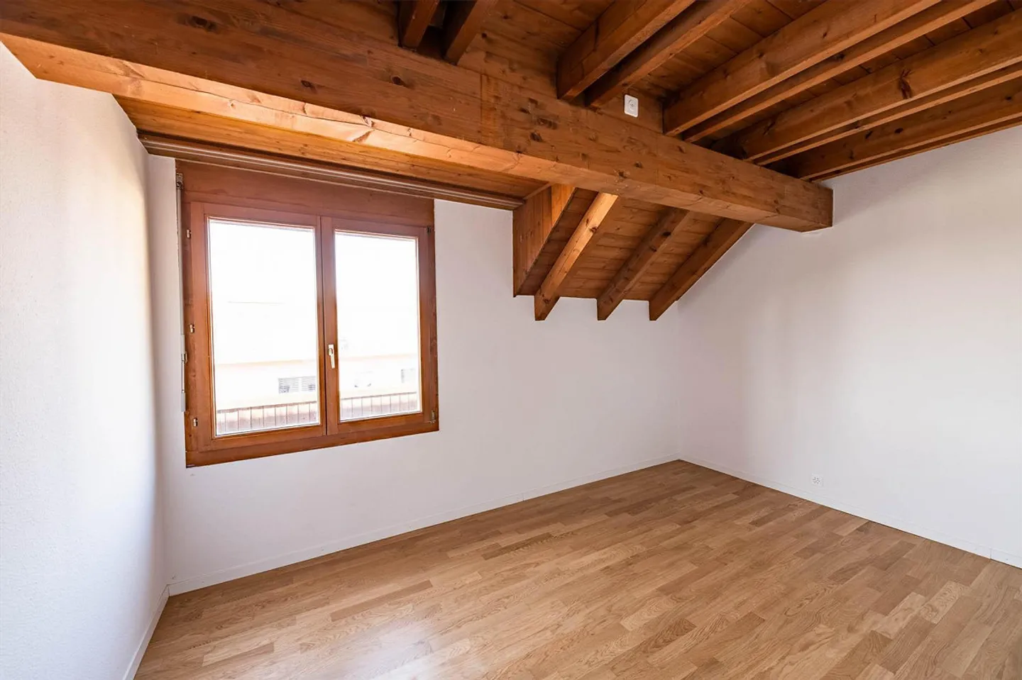 Appartement 5.5 pièces dans le quartier populaire de Herblinger - Photo 5 sur 9