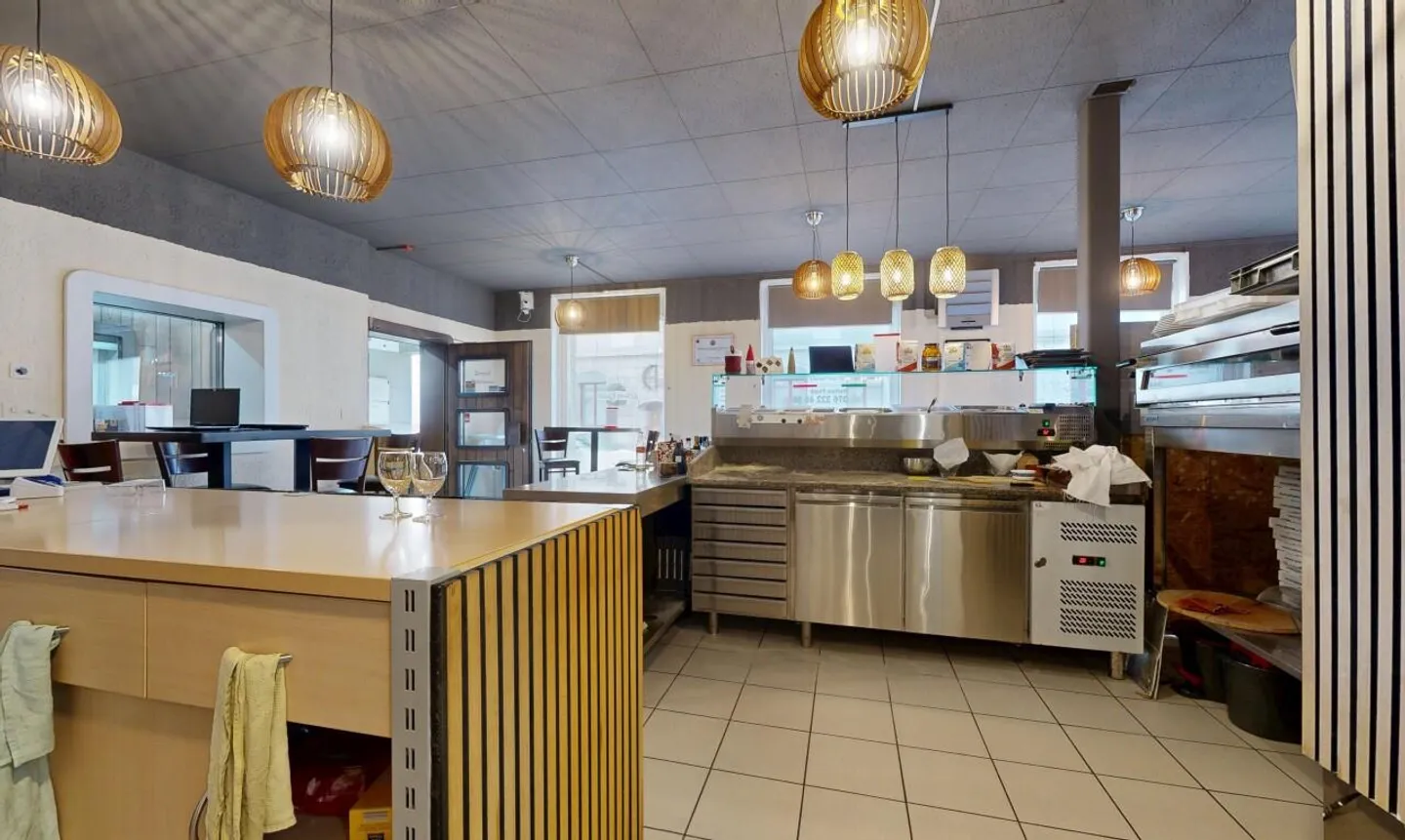 Propriété à Rendement Élevé dans un Emplacement de Choix - Photo 10 sur 11