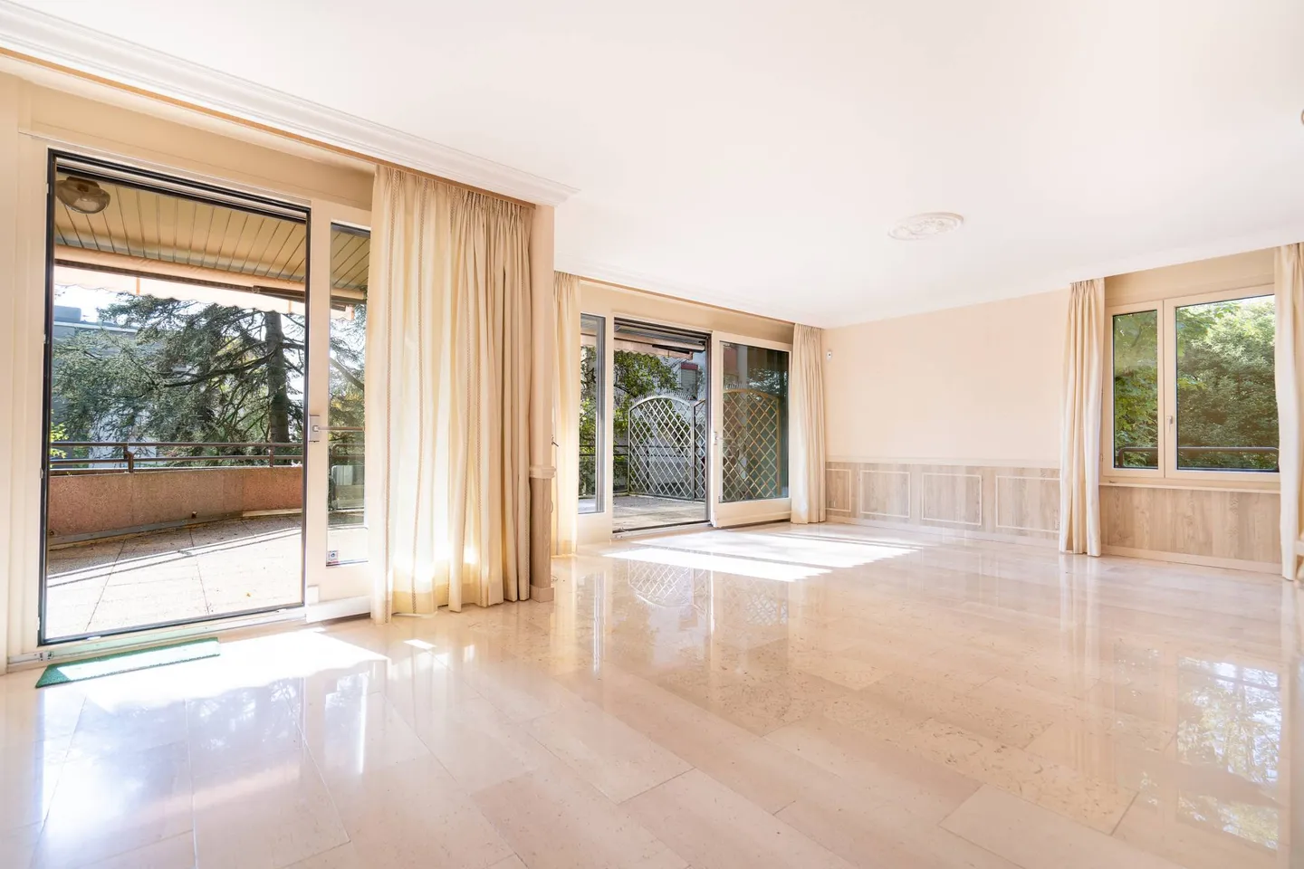 Magnifico appartamento di 3,5 stanze a pochi passi dal lago - Foto 12 di 13