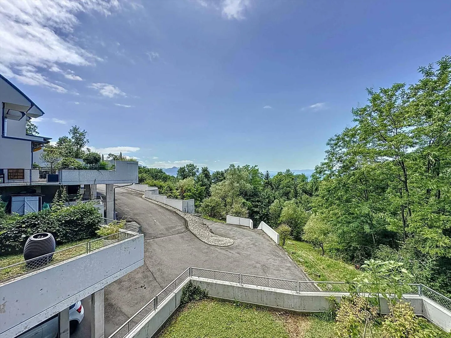 Villa de maison de rangée avec 140 m2 et une très belle vue sur le lac - Photo 12 sur 13