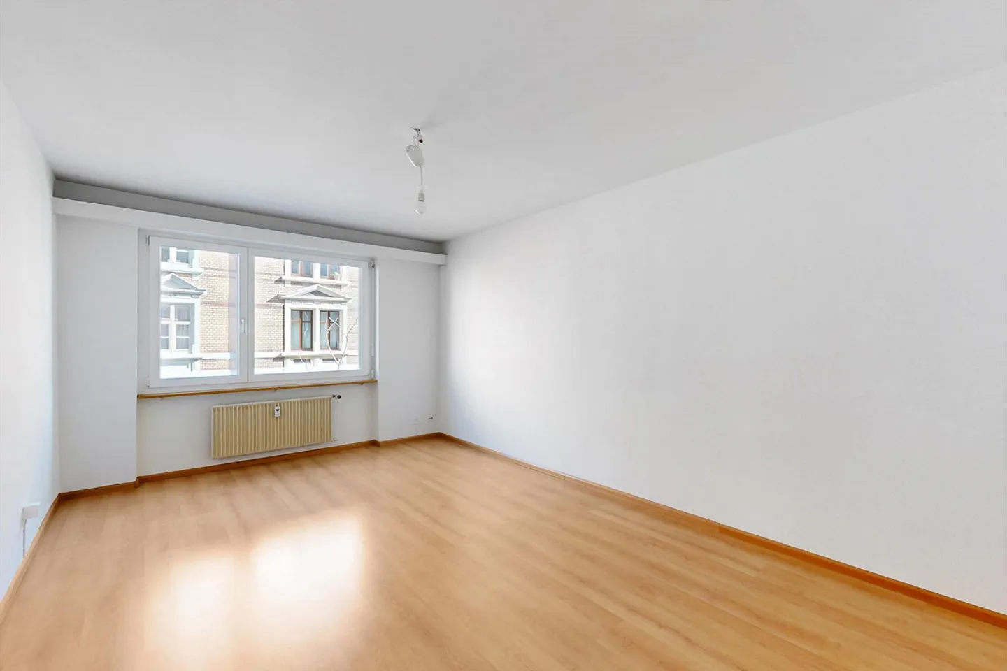 Apartment for rent - Photo 7 of 8