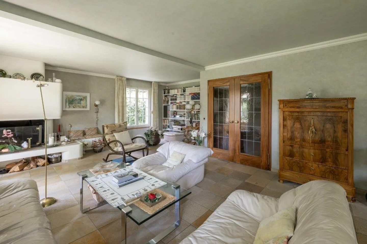 Villa nel centro del villaggio di Fraubrunnen - Foto 11 di 23