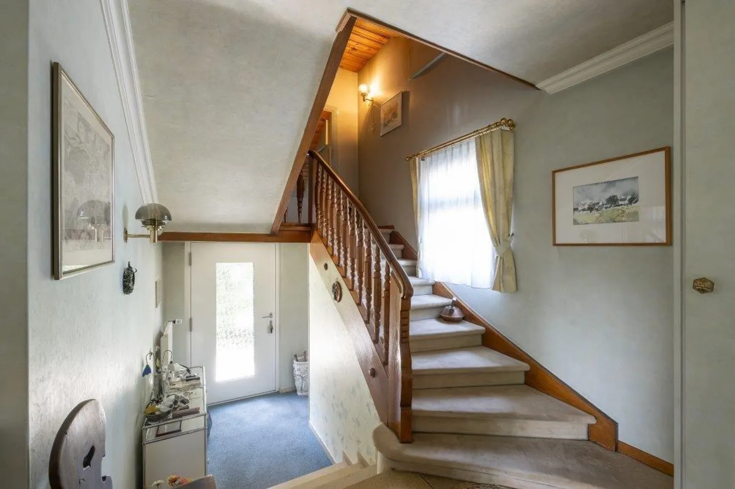 Villa nel centro del villaggio di Fraubrunnen - Foto 16 di 23