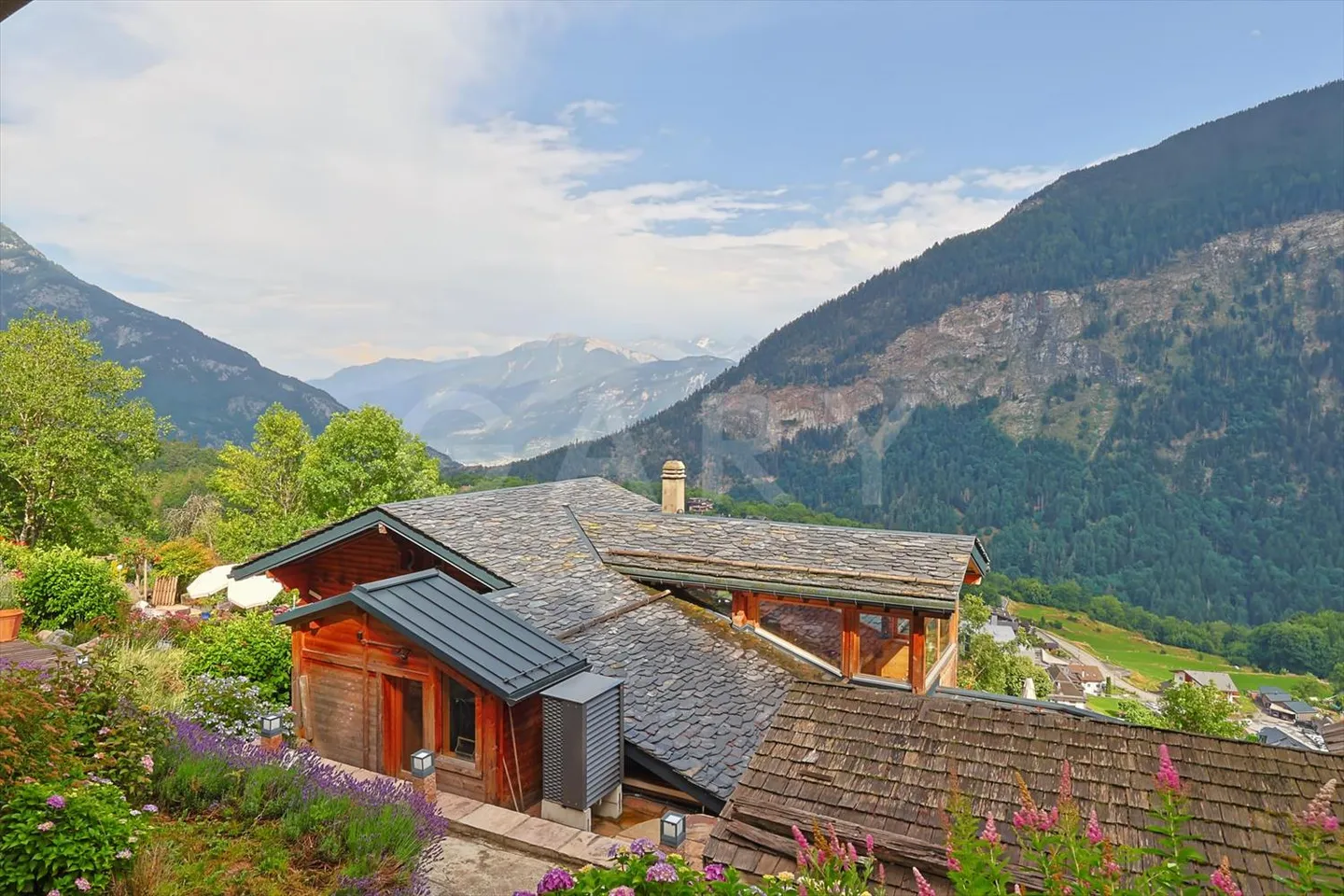 Chalet with charm and panoramic view ? Les Marécottes (Valais) - Photo 13 of 13