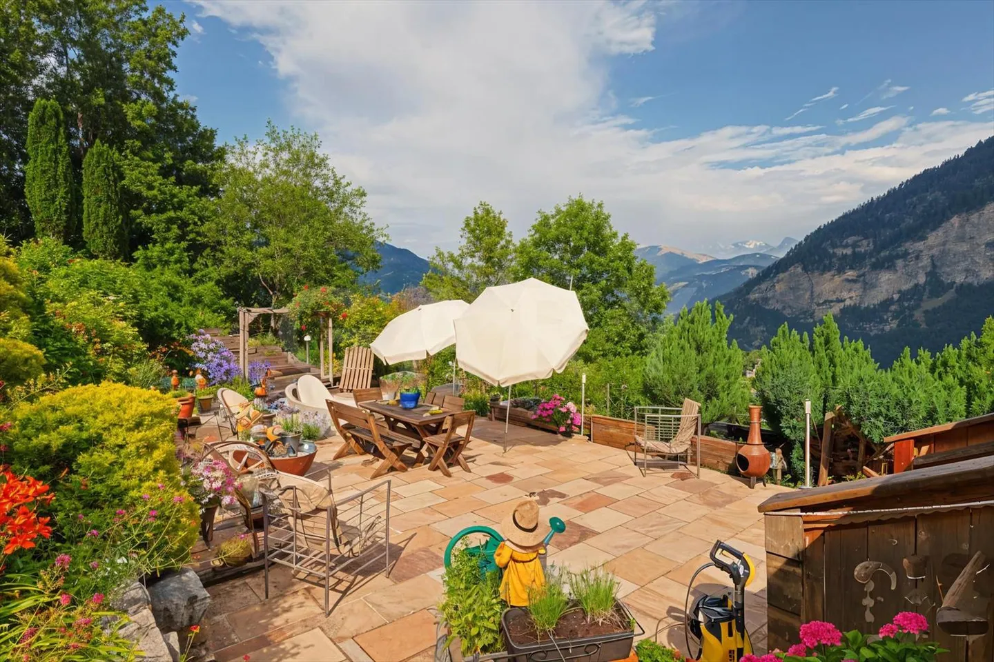 Chalet with charm and panoramic view ? Les Marécottes (Valais) - Photo 12 of 13