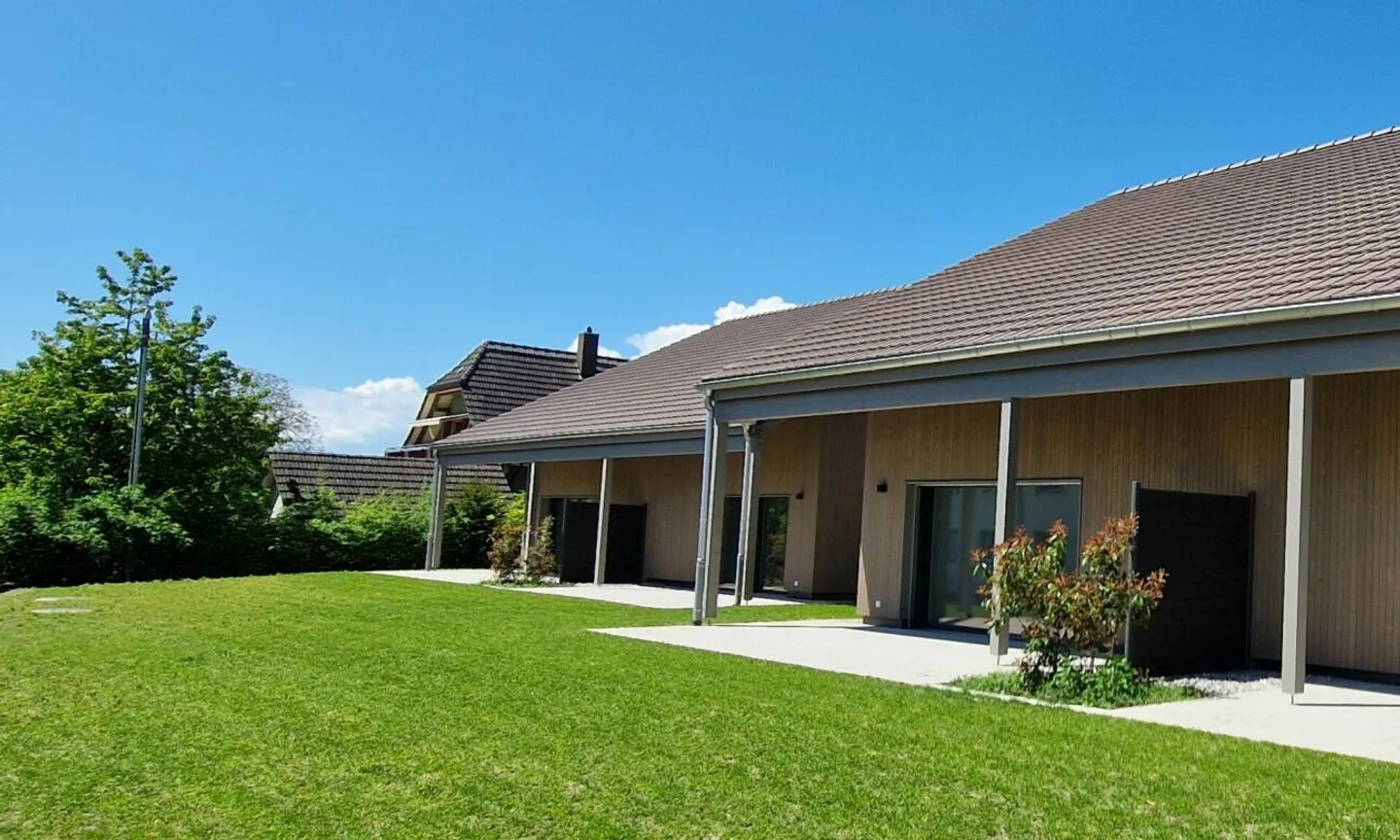 Topmodern 5.5-Room Semi-Detached House in Schwadernau BE - Photo 10 of 15