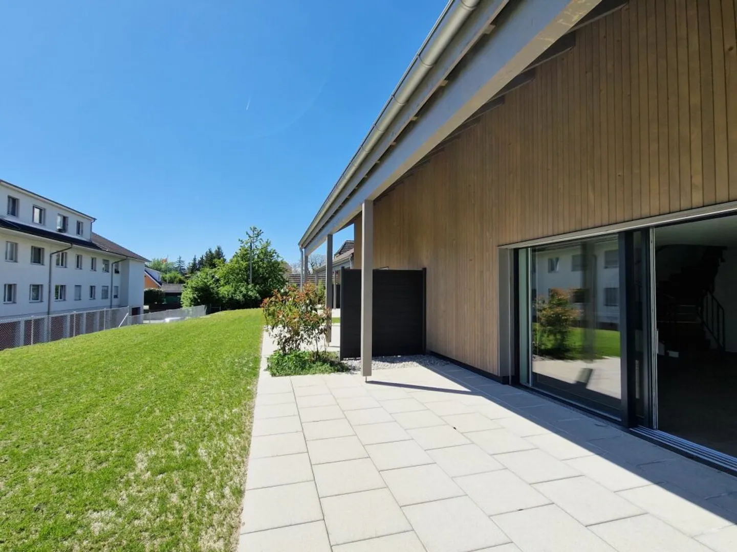 Topmodern 5.5-Room Semi-Detached House in Schwadernau BE - Photo 11 of 15