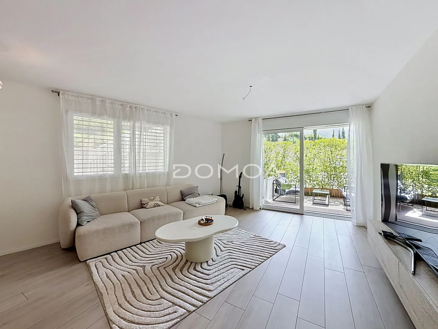 Schöne 3,5-Zimmer-Wohnung mit Terrasse in einem neuen Gebäude - Foto 2 von 16